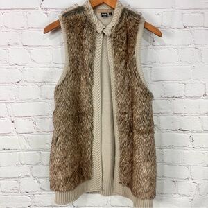 Womens faux fur vest small  Brown Angora Lined Open Front Sleeveless Sweater